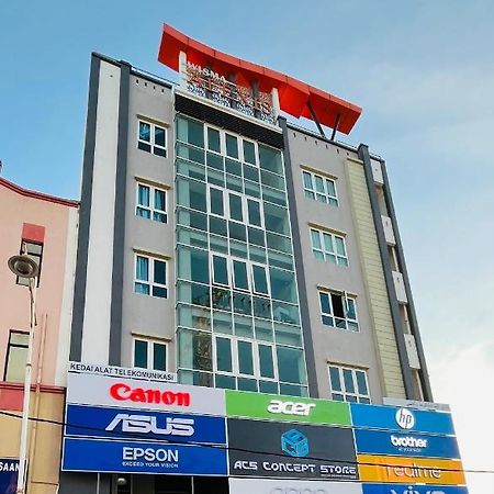 كُوالا تيرينغانو Alexis Kt Roomstay المظهر الخارجي الصورة