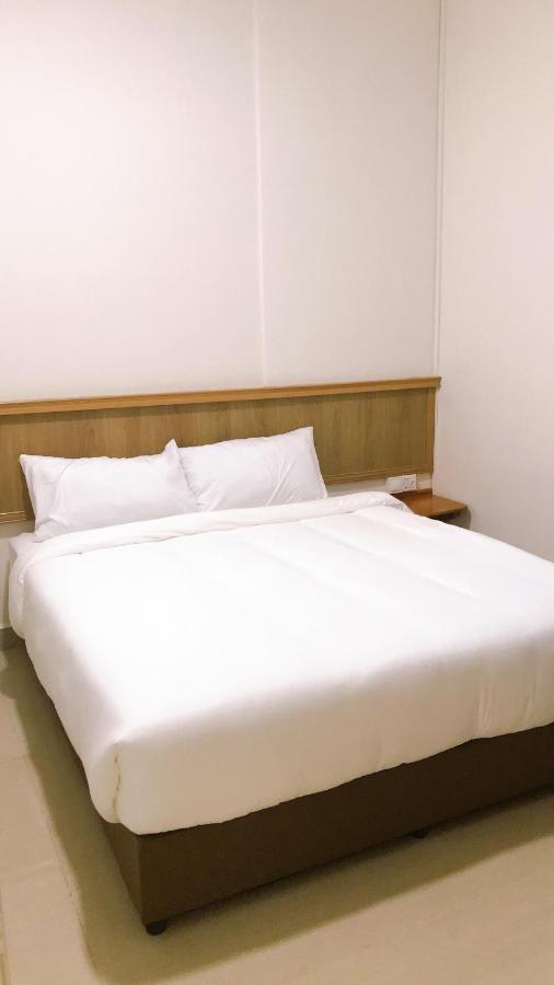 كُوالا تيرينغانو Alexis Kt Roomstay الغرفة الصورة